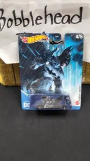 NIB 2020 BATMAN HW TOUR BUS #4/5 DC HEROES HOT WHEELS PREMIUM 1/64 REAL RIDERS
