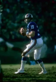 Quarterback Craig Morton New York Giants drops back to pass v the- 1974 Photo 10