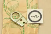 NOS Honda CB175 CB350 CB360 CB450 CB500 CB750 CL175 CL350 CL450 Front Turn Signa