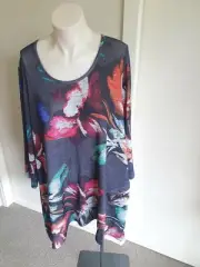 TS TAKING SHAPE VIRTUELLE plus size S 16 Autumn Garden Top light stretchy NWT