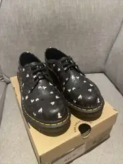 DR. MARTENS 1461 WILD HEART PRINTED OXFORD UK 6