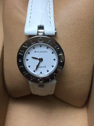 BVLGARI 寶格麗 B.zero1系列 BZ22S 白色面盤腕錶