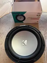 kicker subwoofer KM10