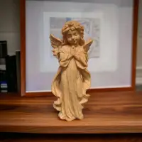 在飛比找Yahoo!奇摩拍賣優惠-小天使女孩 實木雕刻 天使公仔 模型神尊 廟會模型神尊 模型