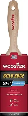 Wooster Genuine 2.5" Gold Edge Flat Paintbrush - 5232-2.5