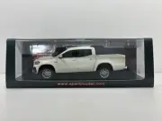 Spark 1/43 MercedesBenz XClass X220D 2018 Model Replica Car Minicar