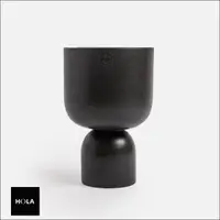 在飛比找momo購物網優惠-【HOLA】瑞典DBKD POST陶瓷盆器 鐵黑