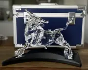 Swarovski Crystal Large Bull Figurine 2004 Limited Edition # 04,751/10,000