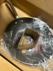 Circulon Brown Fry Pan with lid New
