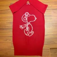在飛比找蝦皮購物優惠-韓製長版長袖紅色SNOOPY圖樣毛衣