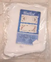 VTG New Set (4) United Placemats for Embroidery #565 Floral Design 8" x 12"