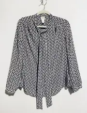 Chicos Top Womens Medium 8 White Black Geometric Bow Semi Sheer Long Sleeve