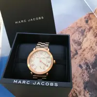 在飛比找蝦皮購物優惠-MARC JACOBS玫瑰金手錶女錶鋼錶帶