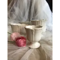 在飛比找蝦皮購物優惠-CLAY 日本花器 陶瓷花器 小花器 冠軍杯