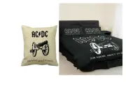 ACDC " FOR THOSE ABOUT TO ROCK " DOUBLE SIZE DOONA QUILT COVER SET & CUSHION