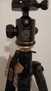 COMPACT PROFESSIONAL ALUMINUM TRIPOD/MONOPOD W QZSD-02