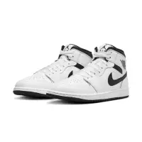 在飛比找momo購物網優惠-【NIKE 耐吉】籃球鞋 運動鞋 AIR JORDAN 1 