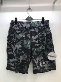 在飛比找Yahoo!奇摩拍賣優惠-EA7 Emporio Armani 滿版 迷彩 圖案 短褲