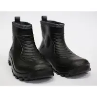 在飛比找蝦皮購物優惠-新晉牌 男版短筒雨鞋 168 黑色 台灣製