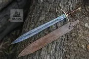 Hand Forged Damascus Steel Sharp Battle Ready Medieval Sword With Sheath