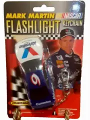 NASCAR Mark Martin Valvoline Car #6 Flashlight and Keychain NEW