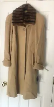 BELLA BICCHI Cashmere / Camel Wool Coat Size 12