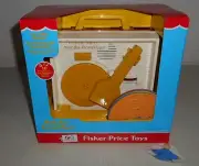 NEW FISHER PRICE MUSIC BOX RECORD PLAYER VINTAGE STYLE WITH 10 CLASSIC TUNES