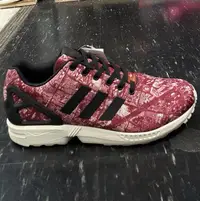 在飛比找Yahoo!奇摩拍賣優惠-adidas ZX FLUX 城市限定版 上海 SHANGH