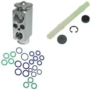 UAC AK 1867 A/C System Repair Kit For 11-12 Mini Cooper Cooper Countryman