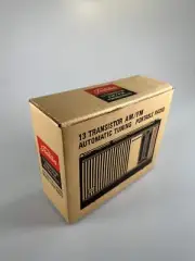 NOS Toshiba 13 Transistor radio AM/FM automatic tuning portable 13M-927F