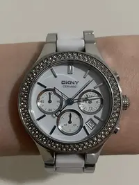 在飛比找Yahoo!奇摩拍賣優惠-『二手』DKNY 手錶 #剛到寶島鐘錶換新電池🔋 不銹鋼間陶