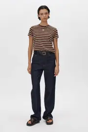 Sora Fitted Tee in Espresso White - CAMILLA AND MARC® C&M