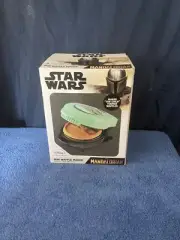 Waffle Maker Star Wars The Mandalorian Mini The Child Baby Yoda Grogu 4” S5