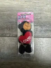 PEZ PETZ CUDDLE CUBS PLUSH TEDDY BEAR DISPENSER WITH CLIP 2009 NEW