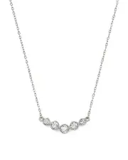 Diamond Graduated Bezel Necklace in 14K White Gold, 0.25 ct. t. w.
