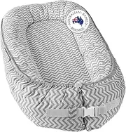 Little Archer & Co - - Nest Baby Lounger - - 100% Cotton Oeko-TEX Certified - - Adjustable Grows with Your Newborn Baby - - Portable Travel Bag - - Extra Support, Ideal for Play and Tummy Time (Grey & White)