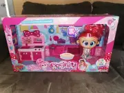Doll & Kitchen Set Mis Pastelitos Distroller Chamoy y Amiguis Ultra Eshpeshial