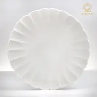 在飛比找momo購物網優惠-【Royal Duke】山茶花型骨瓷系列-9.5吋圓盤(骨瓷
