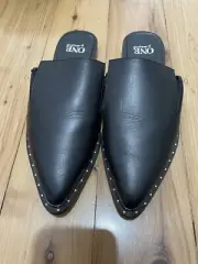 One teaspoon shoes brand new never been worn