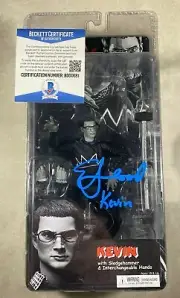 NECA Sin City ELIJAH WOOD Signed Black & White "Kevin" Action Figure BECKETT