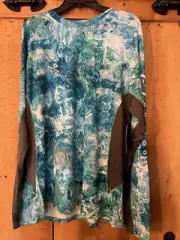FISHING SHIRT. Mossy Oak - Magellan Pro Fishing Shirt New w/Tags UPF 50 - LG.