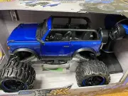 New Bright - 21448U - Ford Bronco 4x4 Heavy Metal R/C - Scale 1:14 - 13.5 In.