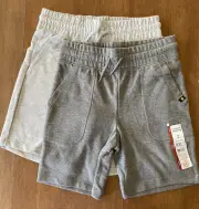 2 Pack Boys Or Girls Wonder Nation Shorts Size medium (8) Light & Dark Grey.
