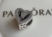 Authentic Pandora Sparkling Freehand Heart Charm #798692C01