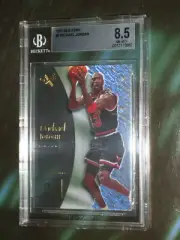 BGS 8.5 1997 1998 MICHAEL JORDAN SKYBOX FLEER E-X2001 9 MJ AIR CHROME 23 CARD