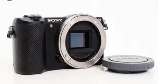 台灣公司貨 Sony A5000 單機身 自拍 微單眼相機 E接環 無反光鏡 2010萬畫素 內建WiFi