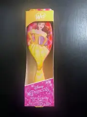 DISNEY PRINCESS- BELLE - BEAUTY & THE BEAST Wet Brush Detangler
