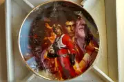 STAR Wars Luke Skywalker Han Solo Decorative Collectible Plate