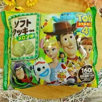 在飛比找樂天市場購物網優惠-北日本哈密瓜餅乾玩具總動員4 153g【4901360335