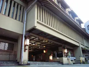 野澤溫泉千人風呂之宿常盤屋Nozawa Onsen Sennin Buro No Yado Tokiwaya Ryokan